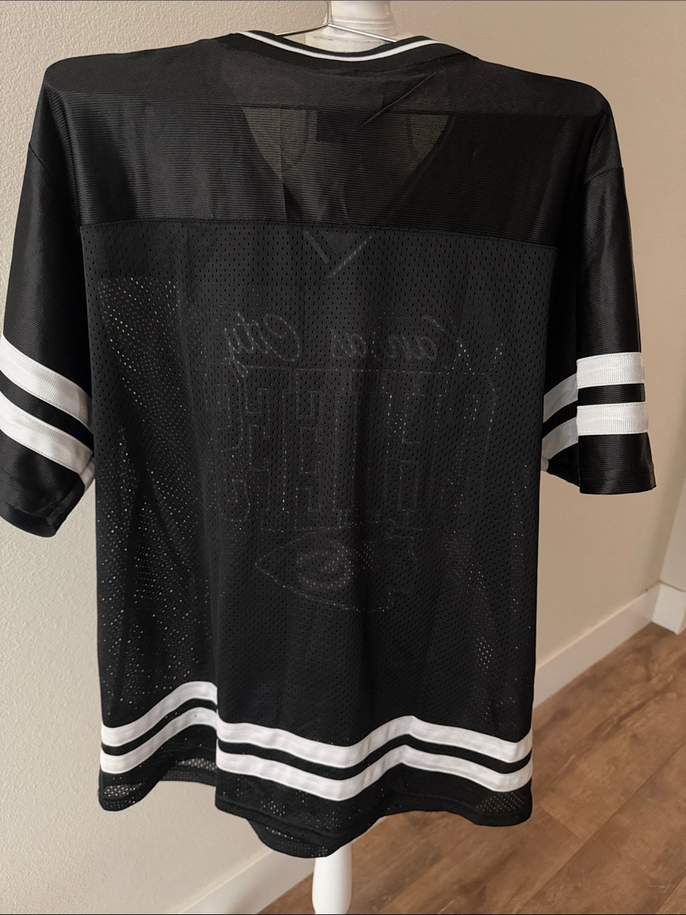 NFL Kansas City Chiefs Jersey - Picture 3 of 3